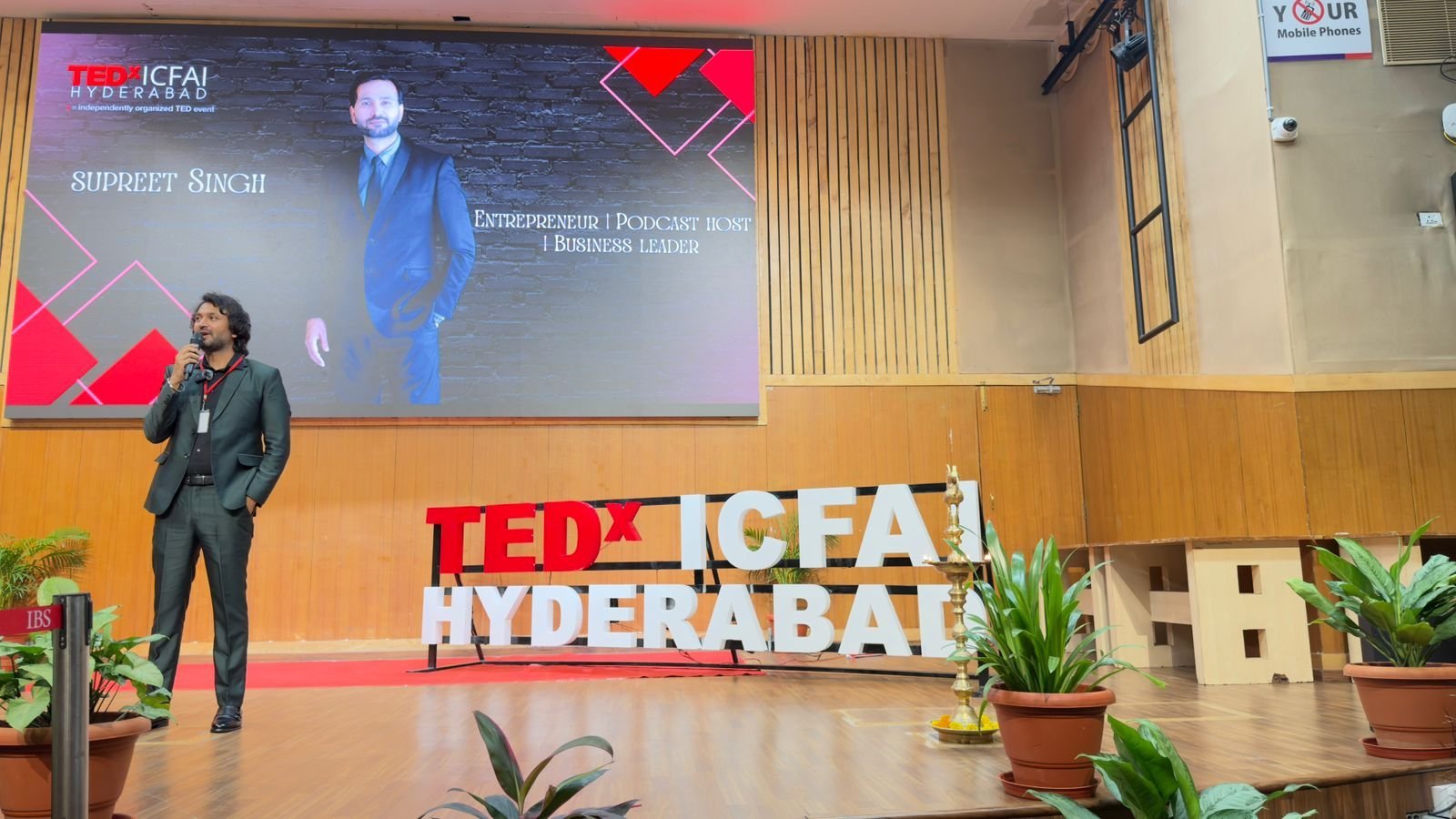 tedx stage supreet singh awards